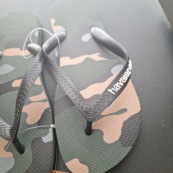 havaianas Men's Top Camo Flip Flop Sandal, Olive Green, US 9-10 - Picture 3 of 6